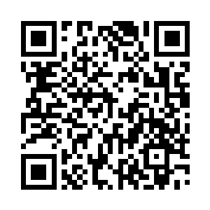 经过简单包扎后的伤口依然在向外渗着血二维码生成