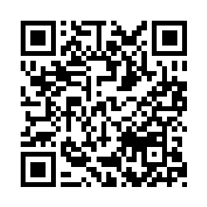 经过那个小院子时又看到图老爷在那边下棋二维码生成