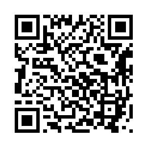 结伴而行的茅哲三人似是有所察觉二维码生成