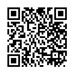 结伴起夜小解时发现自家姑爷的房间还亮着灯二维码生成