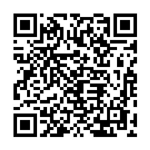 结果这小小的捆仙绳居然能吊起一辆数十吨重的起重机呢二维码生成