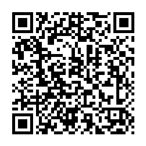 结果金梁这边已经悄无声息地跑到传媒大学开设上千人的武侠公开课二维码生成