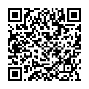 给两人的感觉就好像是心爱之物要被割舍了一样二维码生成