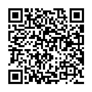 绝对能够让那些自认为有几分资本的男人连亵渎之心都不敢升起二维码生成