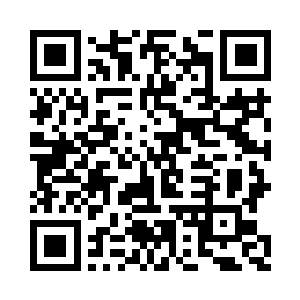 维多利亚一边兴高彩烈地看着舞台上的节目二维码生成