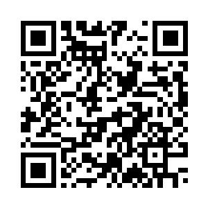 绷着一张脸看着萧黎的背影没有动二维码生成