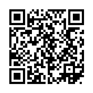 绿曼巴则带着两个突击组迅速的向高扬靠拢二维码生成