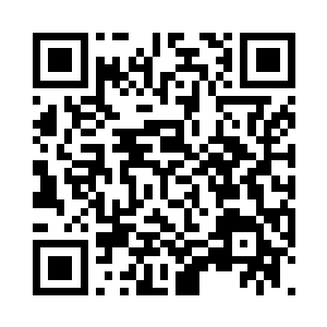 绿色迷彩的埋伏机甲露出了黑黝黝的炮口二维码生成