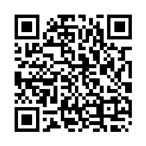 罗大伟手上拎着一根用毛巾裹起来的电棍二维码生成