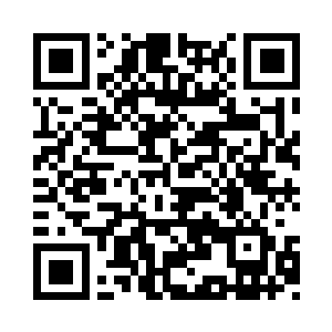 罗曼抵达之后立刻着手组建当地人的工会组织二维码生成