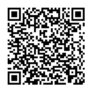 罗森伯格也在拍摄之余在采访中谈到了他对蝙蝠侠三部曲终结的感受二维码生成