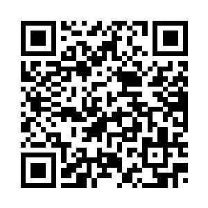 罟巫在麻布上画的是一个站立的人二维码生成