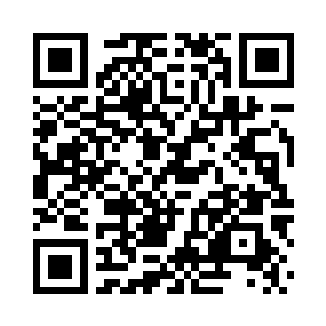 羽溪取出一直蓝色的狭长玉盒递给流墨墨说道二维码生成