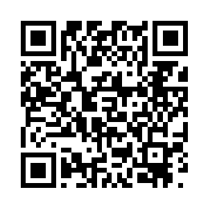翡翠若有所思的看着夕阳下美得不近情理二维码生成
