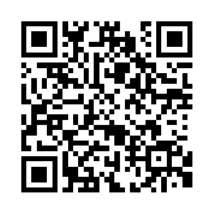 翻手从空间内拿出一坨铁块就朝对方狠狠砸去二维码生成