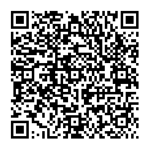 翻掌取出了一枚小小鼓槌状法宝身上魔光同时疯狂透体而出浑身衣物震裂成漫天碎屑使得相貌随即显露而出二维码生成