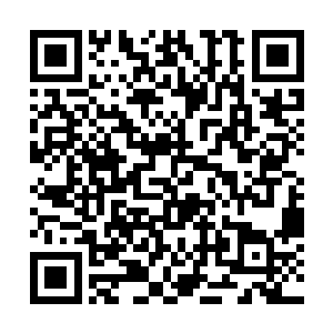 老人见赵长枪没有问自己的名字心中又暗暗的点点头二维码生成