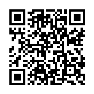 老儒生作势护住只剩小半袋子的鹿皮酒囊二维码生成