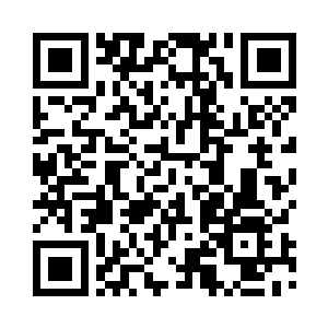 老头儿询问李谦是否自己制作过烟斗二维码生成