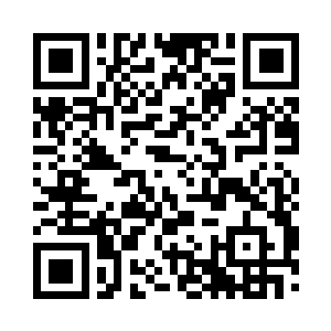 老妈打开门进了房间之后没走几步就停住了脚二维码生成