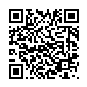 老宅周围的乡邻们在外面都听到了二维码生成