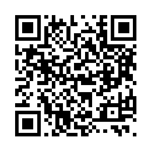 老师拉扯学生那是因为利益关系在起作用二维码生成