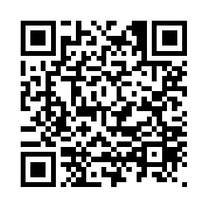 老怪的身体连续撞倒了好几个铁架子二维码生成