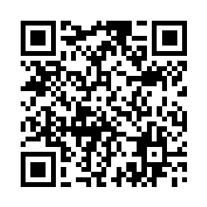 老爸同样见证和感受着一个家族荣耀的开始二维码生成