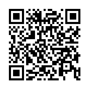 老牛直接是大手一挥朝着第一法老的衣领抓去二维码生成