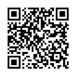 老王头已经熟练地从口袋里掏出了一根香烟来二维码生成