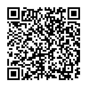 考虑到自己目前的战斗力与常人无异……封不觉最终还是选择了比较稳妥的办法二维码生成