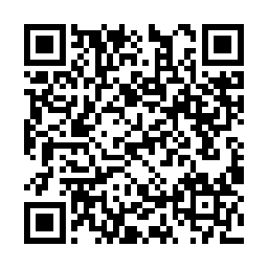 而一只看起来活灵活现的恶兽很快出现在了铜钟上二维码生成