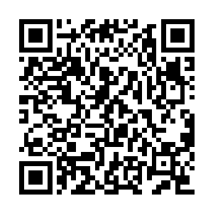 而一想到阮子玥一语戳破她内心极力掩藏的秘密二维码生成