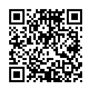 而且两腿已经被张铁的两腿从中分开二维码生成