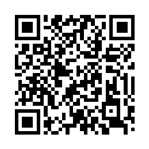 而且他们也不甘于长久地居于地下世界二维码生成