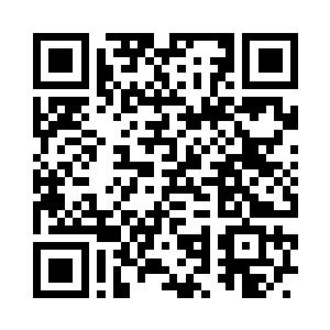 而且他们还肆无忌惮地当着我的面开二维码生成