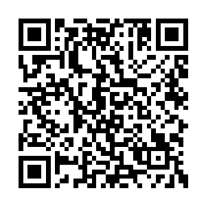 而且他感觉到羽田爱此时一只手解开了他的腰带二维码生成