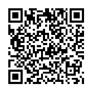 而且传说中的偷天居然就跟她在坐在一个饭桌上二维码生成