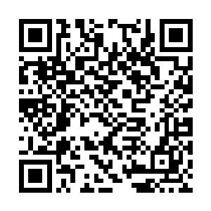 而且到现在我也不清楚他是否真的全部退出了湖州二维码生成