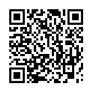 而且四面八方的食尸鬼都已经朝他冲过去了二维码生成