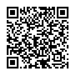 而且大多数时候也是静静地站在不引人注意的地方二维码生成