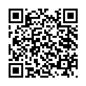 而且很有可能就是他带着苏落过来的二维码生成