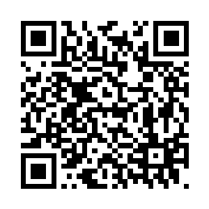 而且是跟随一名小昆仑的仆童离开的二维码生成