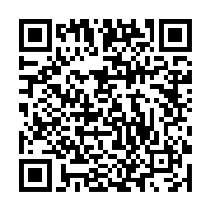 而且紧接着说出来的话又透着一丝不容人置疑的调调二维码生成