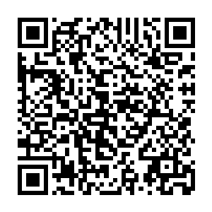 而且还很彻底――两腿之间胯下那一团碍事棒棒这一次是真的变成了碍事棒棒二维码生成