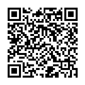 而且还是在翻飞中座位自带360度旋转的超级过山车那种二维码生成