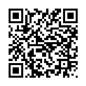 而且还被这猛兽用全力击中了手臂二维码生成