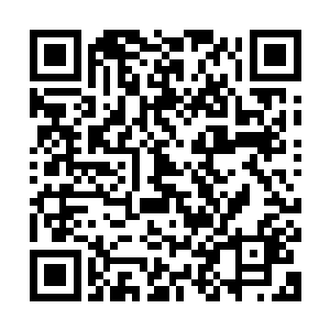 而且这些女子在这等冰天雪地之中居然只是穿了一些薄薄的轻纱二维码生成