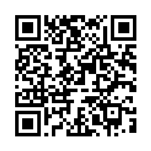 而且这条宽宽的带子还是穿过两个二维码生成