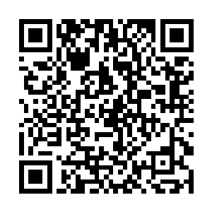 而且那一巴掌到现在自己的左耳朵还是听不到声音呢二维码生成